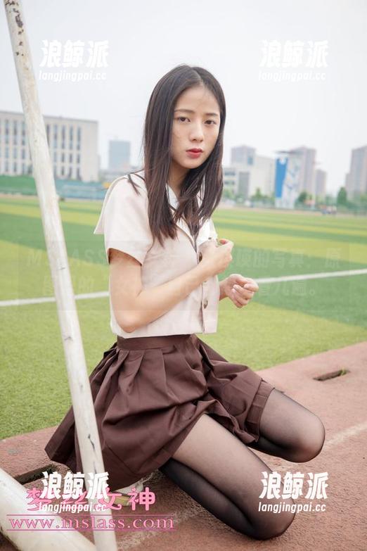 MSLASS梦丝女神 - 张琪瑛的写真：原图里的“女神”自己都想多看几遍。