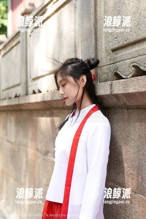 MiiTao蜜桃社-木奈奈 MiiTao蜜桃社 - 女仆图片之木奈奈:难道做家务也能把可爱进行到底?