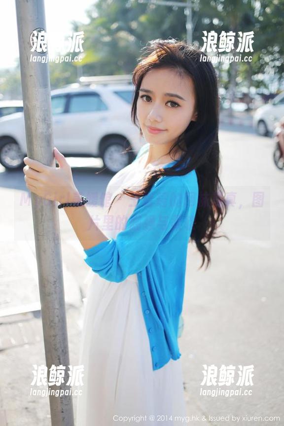 MyGirl美媛馆 - 王馨瑶的网袜写真，图片里的倔强与柔软