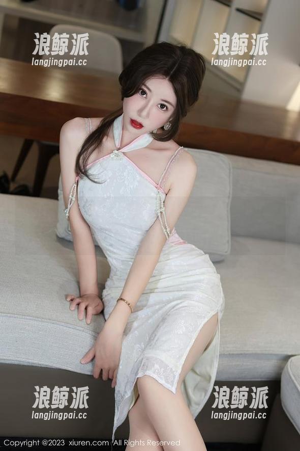 Xiuren秀人网-养乐多Doll Xiuren秀人网 - 居家新体验,养乐多Doll的资源足够你打发无聊的下午时光!