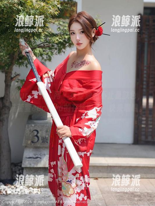 Xiuren秀人网-陆萱萱cecillia Xiuren秀人网 - 有些油亮不止是肤色,陆萱萱cecillia的在线图集,快来瞧瞧。