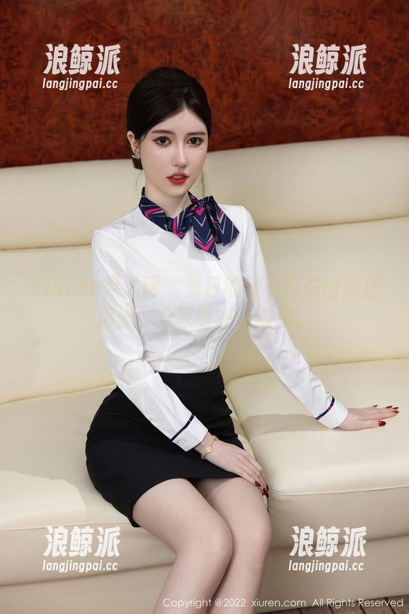 Xiuren秀人网-鹿小茜 Xiuren秀人网 - 夏日的鹿小茜在图库里落脚,分享每一缕凉风。