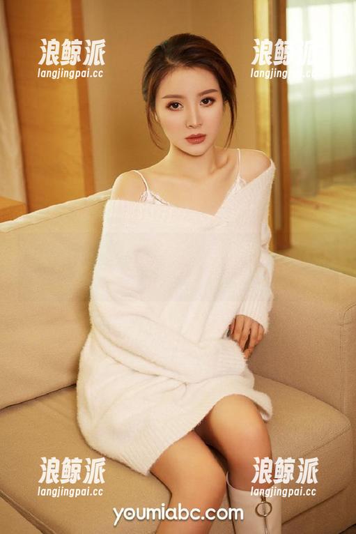 YouMi尤蜜荟 - 图包里的长腿，合法萝莉你真是个宝藏女孩
