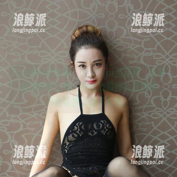 YouWu尤物馆-FoxYini孟狐狸 YouWu尤物馆 - FoxYini孟狐狸‘女神’高清图册上线,有耐心的请认真欣赏,不然认错人我不负责!