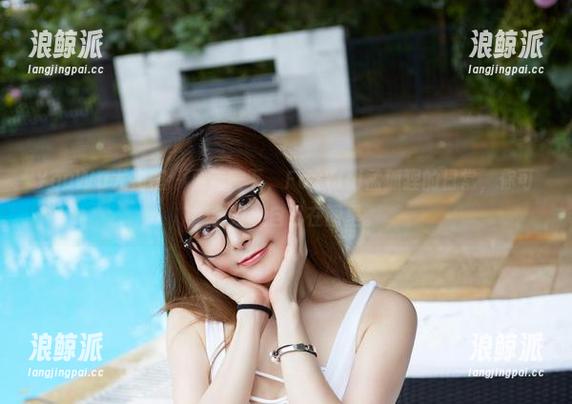 YouWu尤物馆 - 更新一下，FoxYini孟狐狸的日常，你可能会发现自己在图里。