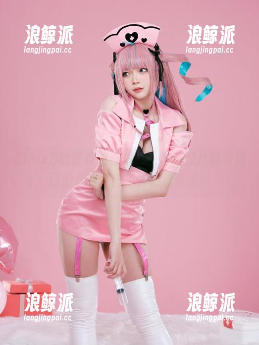 ZinieQ的奈莫娜合集——每张照片都有自己的灵魂和段子，加倍欢乐！