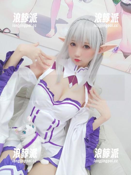 nagesa魔物喵与好友的双人套图：又是两只疯猫乱蹦，姐妹们铠甲上阵！