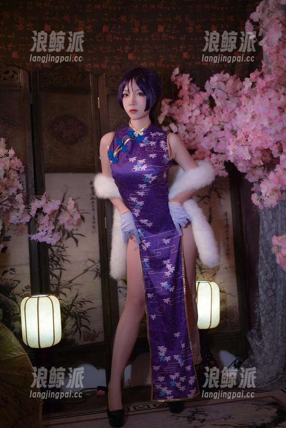 二佐Nisa 二佐Nisa的图包,白色照得我心头一颤。