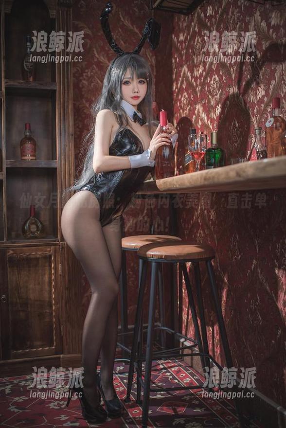 仙女月 仙女月的私房照:粉色内衣美图,直击单身狗的心!