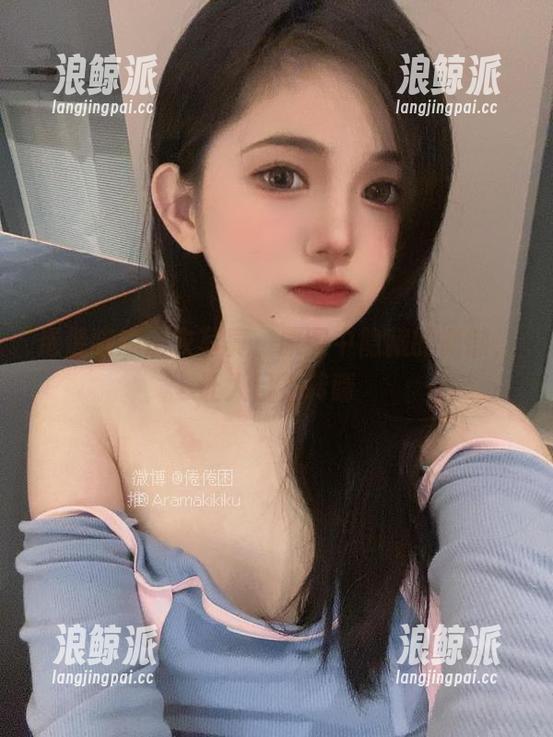 倦倦喵 倦倦喵的皮衣写真,原图中隐藏的慵懒,让人目不转睛