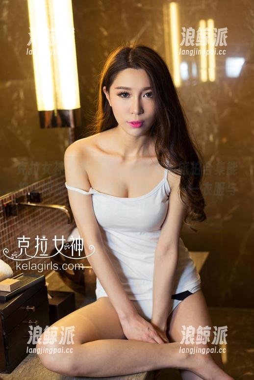 克拉女神 - 别不信，苏可可的旅拍合集能把你的旅行计划撩得四处都是——衣服与风景相约中！