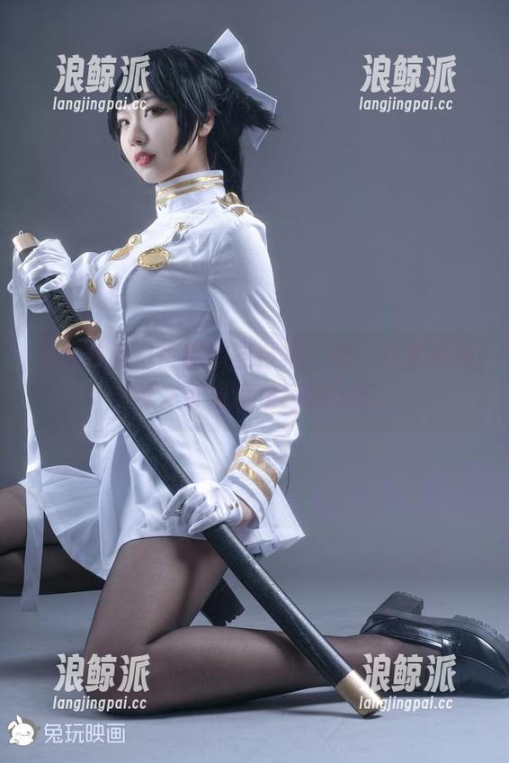 兔玩映画白贞德原图合集，每一张都想给个赞，可惜没法跟她比啊。