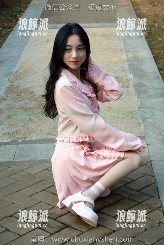 初夏女神-双双 初夏女神 - 说好的双双双人,怎一个高清犯罪了得?