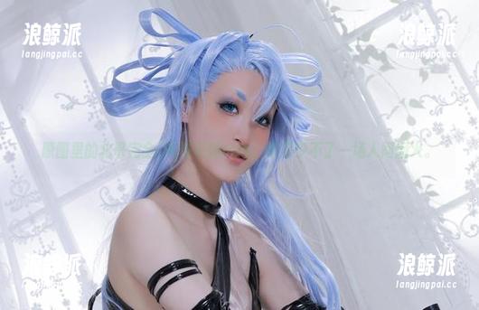 北哥完全OK 原图里的北哥完全OK与花嫁cos,肯定少不了一场人间烟火。