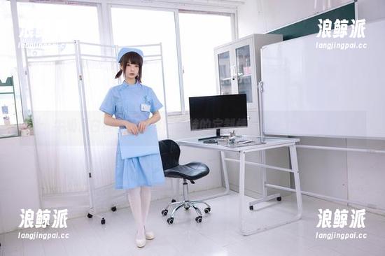 牛奶、白桃与十万珍吱伏特的定制情缘——作品随笔