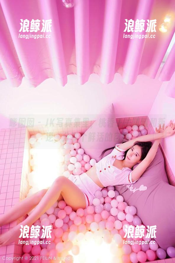 嗲囡囡 - JK写真集里，桃香子的甜腻和叛逆，分享个鲜活的自我