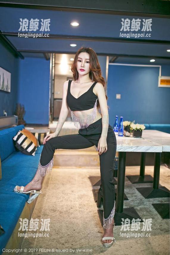 嗲囡囡-流氓小巫女 嗲囡囡 - 精选:大量职业装秀—流氓小巫女,你的Boss受得了么?