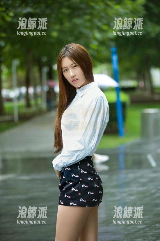 推女郎 - 不说别的，杨伊的蕾丝作品分享，单是那个剪裁就很让人着迷。