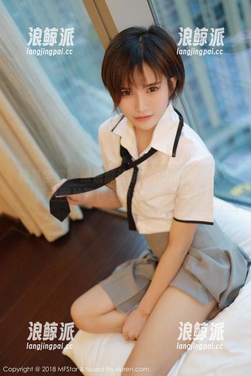 模范学院-奈美nana 模范学院 - 眼镜能让奈美nana更出彩?精选图片等你来评论,脑洞大开!