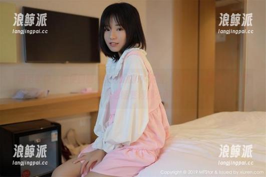 模范学院 - 随便翻翻电竞唐嫣的JK原图，分享点小趣事，竟然发现穿着也能变得那么闲适！