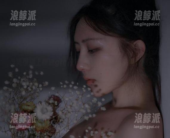 当美图遇上樱晚gigi的长腿，能平静下来的人都是仙女。
