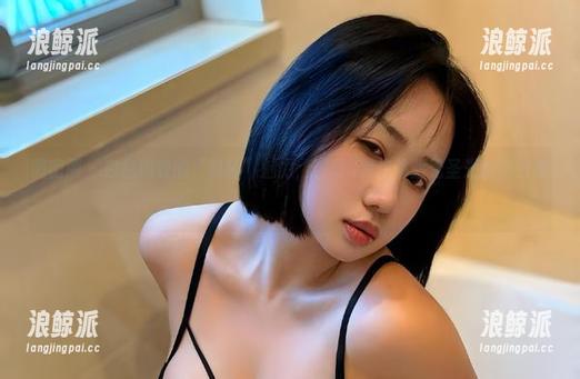 瑜瑾u 微密圈 - 白色内衣的“隐秘”魅力,瑜瑾u带你体验无圣光的图包秀!