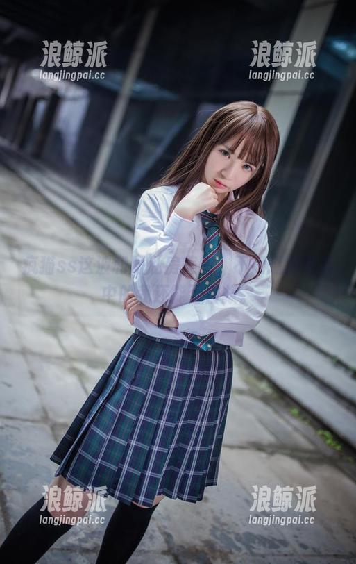 疯猫ss这波和服私房美图，不知道深陷其中的我还能否自拔。