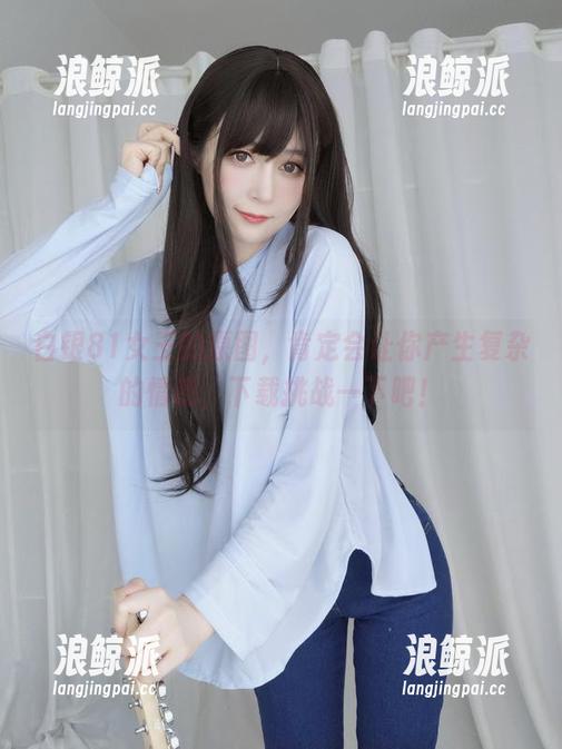 白银81女王的原图，肯定会让你产生复杂的情感，下载挑战一下吧！