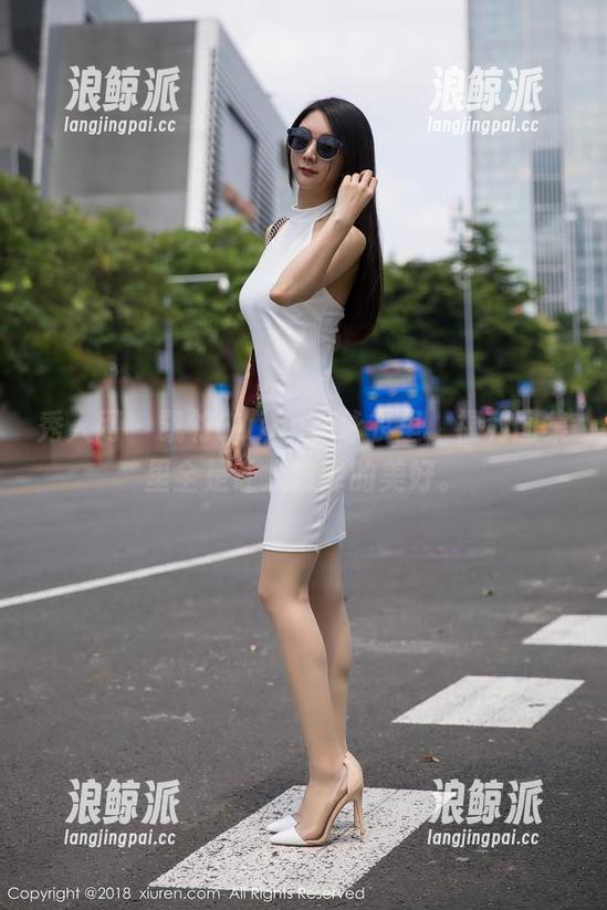 秀人网-凯竹Quinn 秀人网 - 凯竹Quinn在泳衣里,福利图集里全是让人投降的美好。