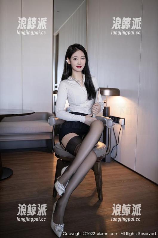 秀人网-樱井舞 秀人网 - 樱井舞的秘密写真集,下载前先准备好你的好奇心,不然会失望哦。