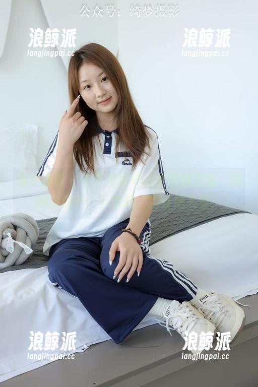 绮梦摄影 - 安吉拉新鲜出炉的精选版，原图抢购中！下载吧，别让她失望！