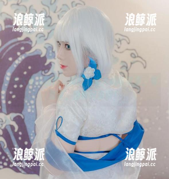 羊大真人 羊大真人新作,美图里的大凤毒苹果,毒是毒,但真好看啊!