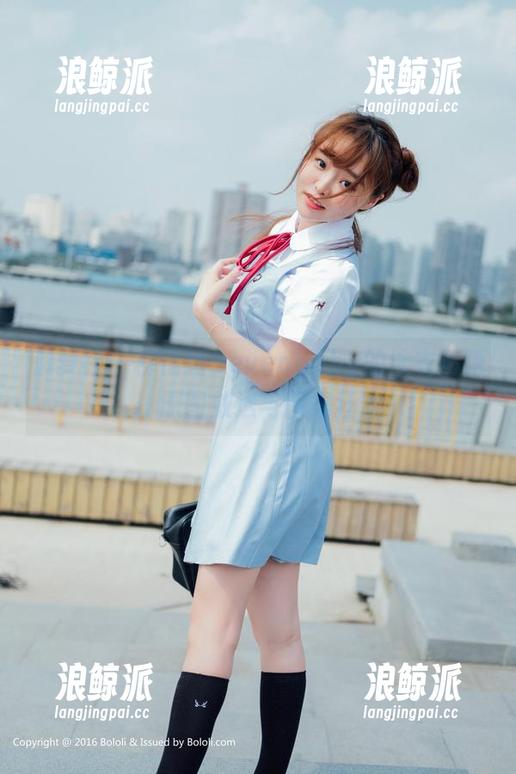 菠萝社-柳侑绮Sevenbaby 菠萝社 - 柳侑绮Sevenbaby的泳衣秘籍:原图放送与图集狂欢