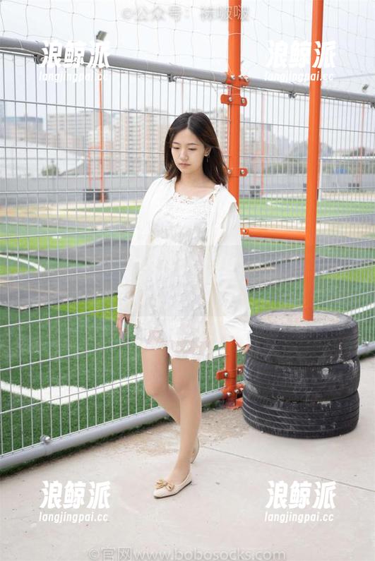 袜啵啵 - 熊熊写真小妹，图库爆表至今无人可挡