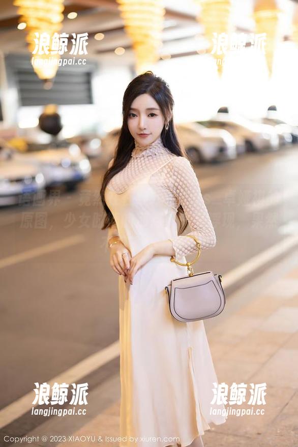 语画界-Cris_卓娅祺 语画界 - 竟然在在线找到Cris_卓娅祺的原图,少女时期的那点勇气又浮现,果然不见了快十年。