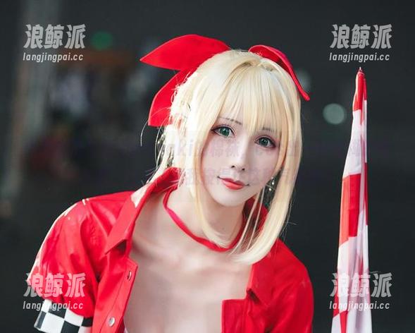 雅祈masaki 少年的诗与雅祈masaki的棉袜,cos出一种模糊的存在感,沙发上的我按得住这种气氛吗?